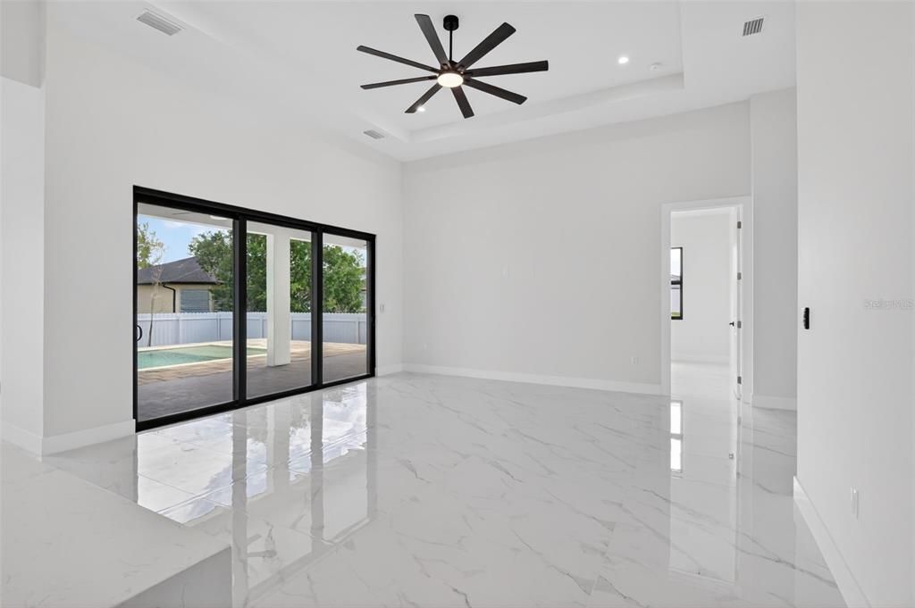 For Sale: $750,000 (3 beds, 3 baths, 2088 Square Feet)