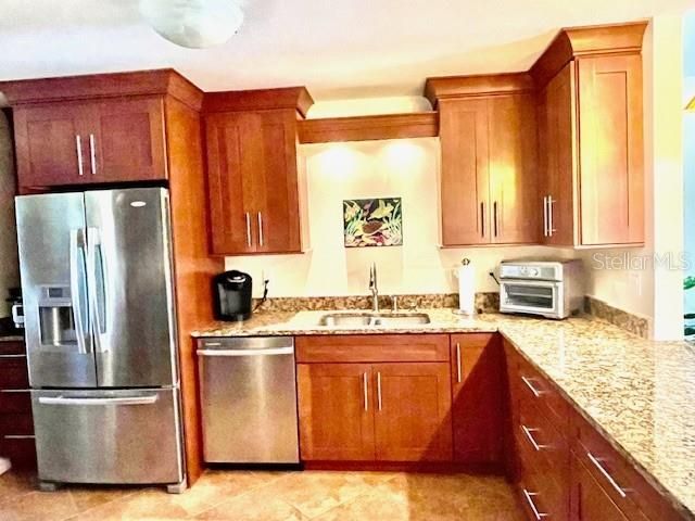 For Rent: $5,500 (2 beds, 2 baths, 1561 Square Feet)