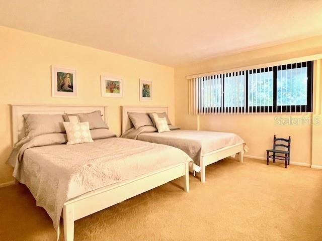 For Rent: $5,500 (2 beds, 2 baths, 1561 Square Feet)
