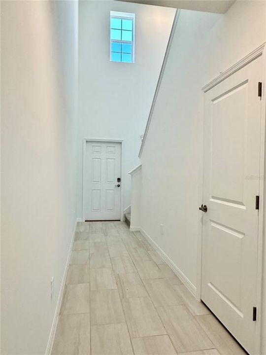 В аренду: $2,600 (4 спален, 2 ванн, 1870 Квадратных фут)