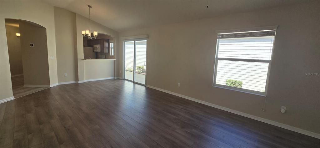 For Rent: $2,495 (2 beds, 2 baths, 1206 Square Feet)