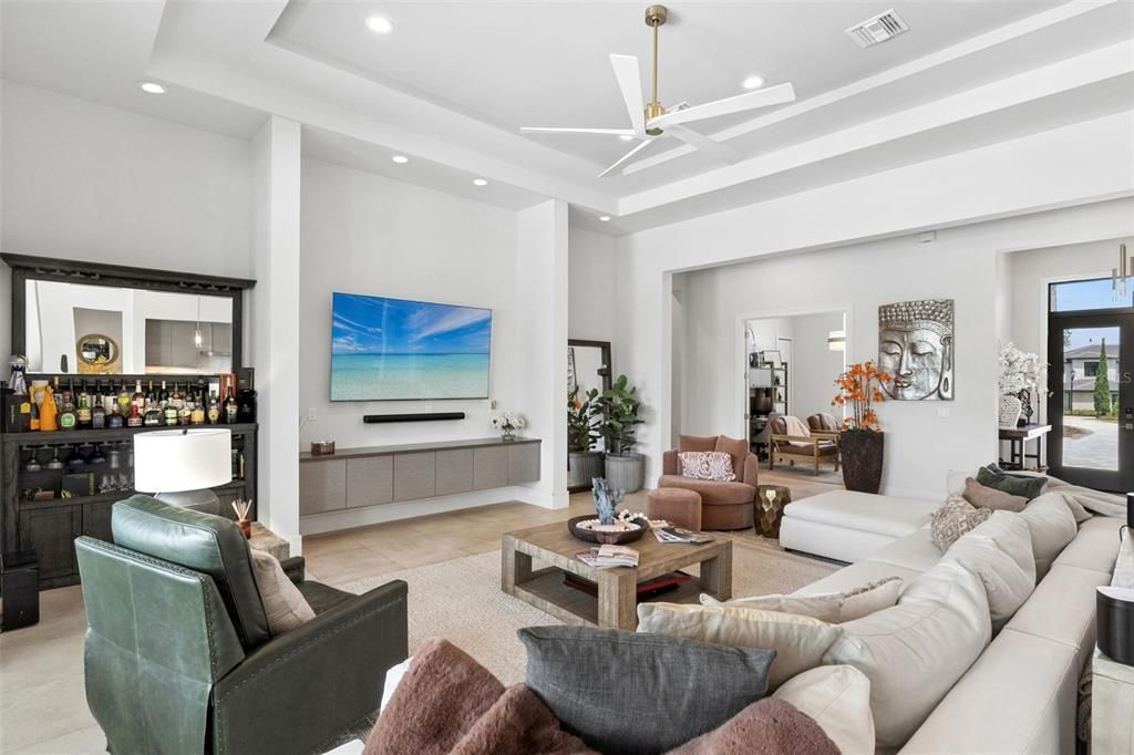 For Sale: $2,250,000 (3 beds, 3 baths, 3651 Square Feet)