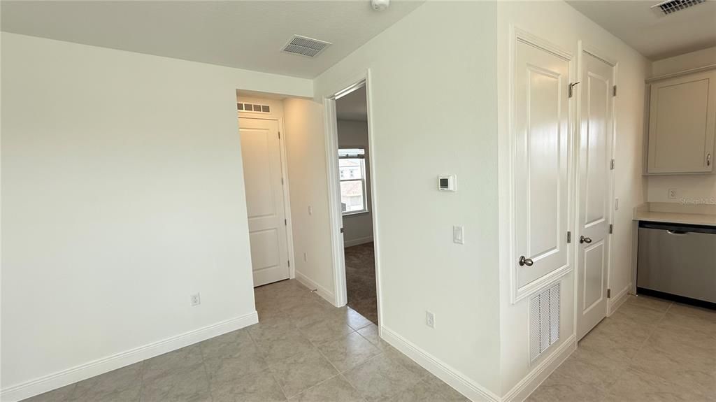 For Rent: $1,650 (1 beds, 1 baths, 620 Square Feet)