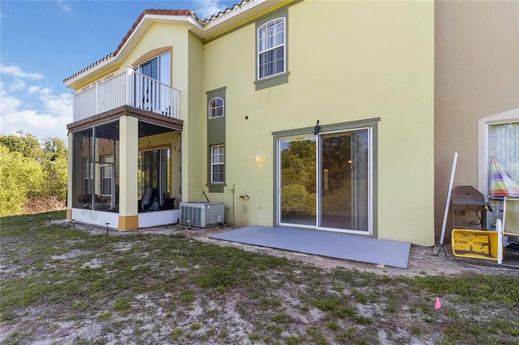 合同活跃: $1,650 (3 贝兹, 2 浴室, 1262 平方英尺)