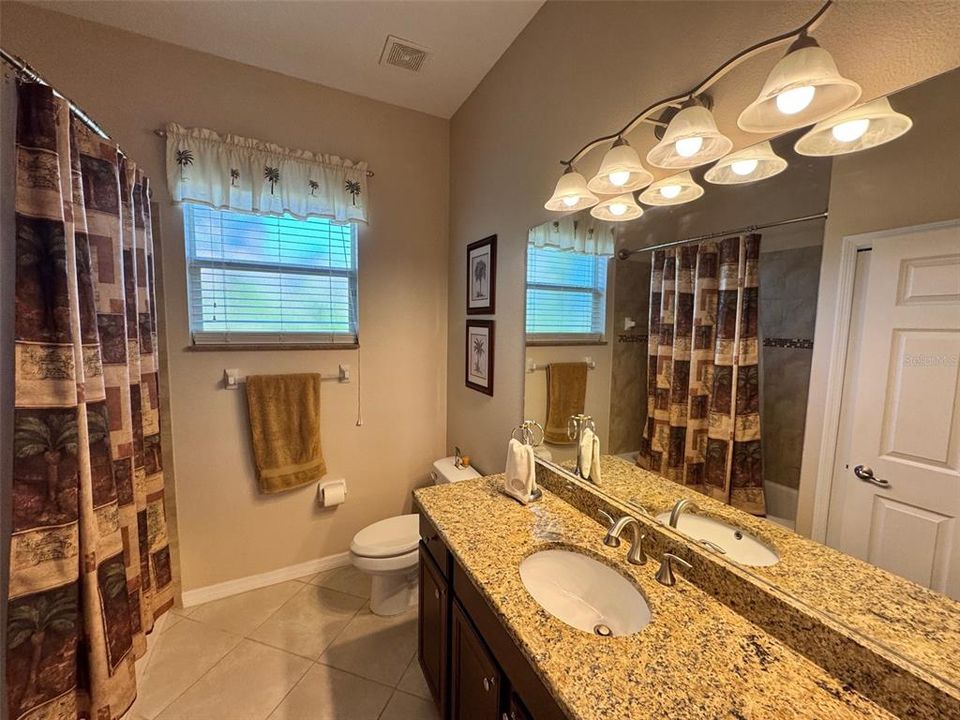 For Sale: $698,800 (4 beds, 2 baths, 2434 Square Feet)