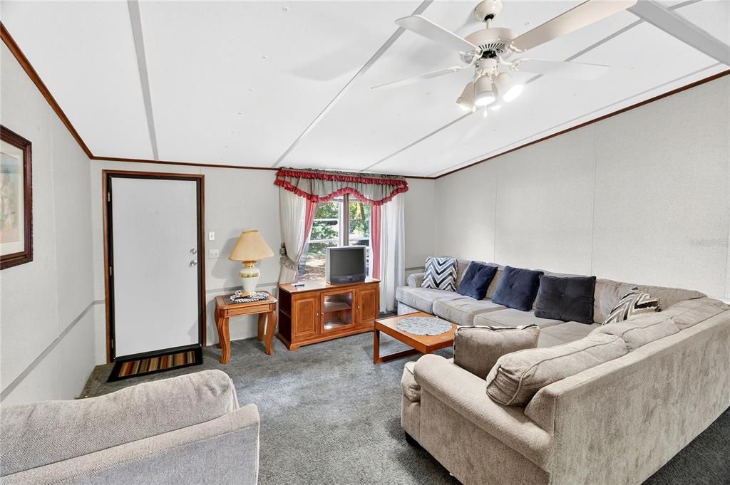 En Venta: $179,000 (3 camas, 2 baños, 1152 Pies cuadrados)