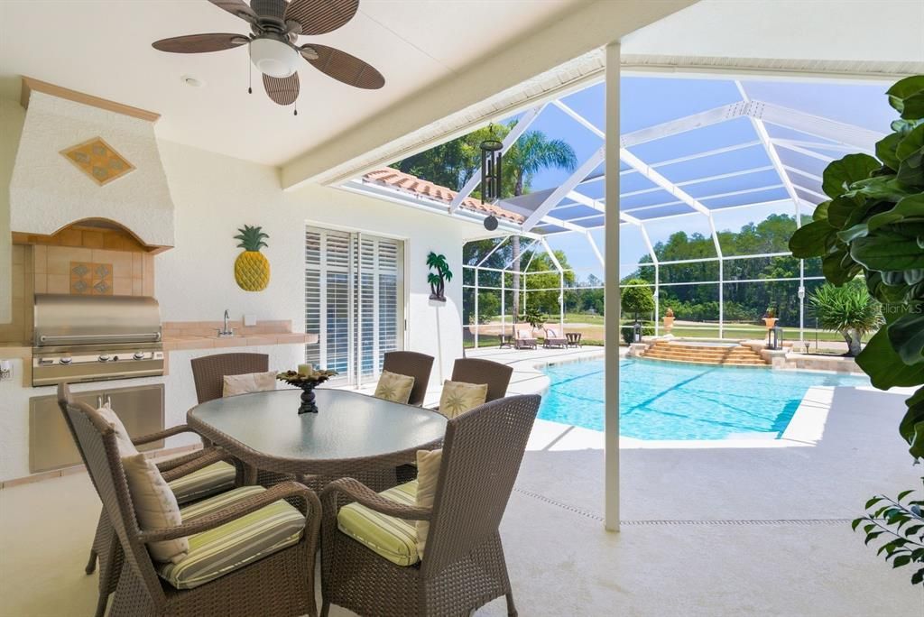 Active With Contract: $949,900 (4 beds, 4 baths, 3294 Square Feet)