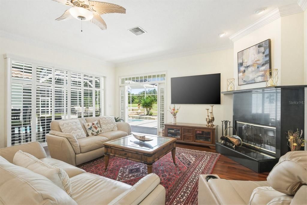 Active With Contract: $949,900 (4 beds, 4 baths, 3294 Square Feet)