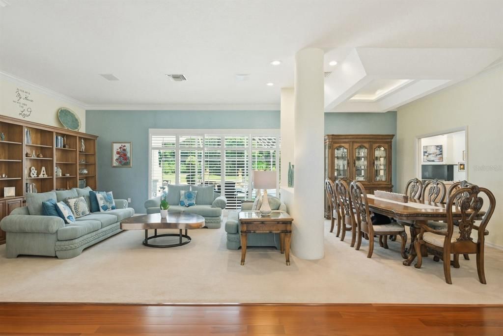 Active With Contract: $949,900 (4 beds, 4 baths, 3294 Square Feet)
