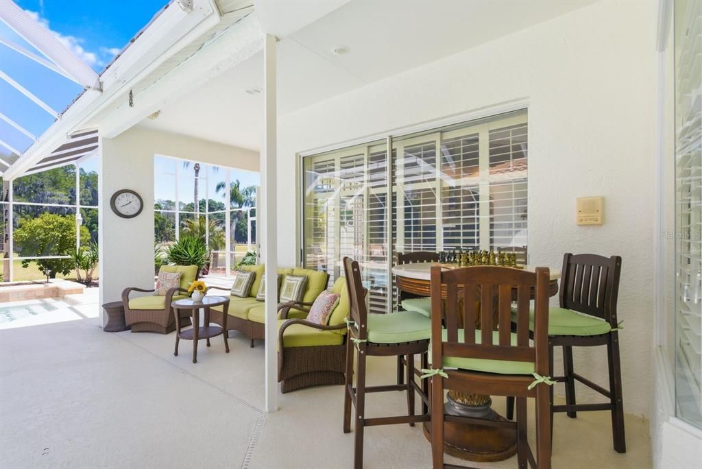 Active With Contract: $949,900 (4 beds, 4 baths, 3294 Square Feet)