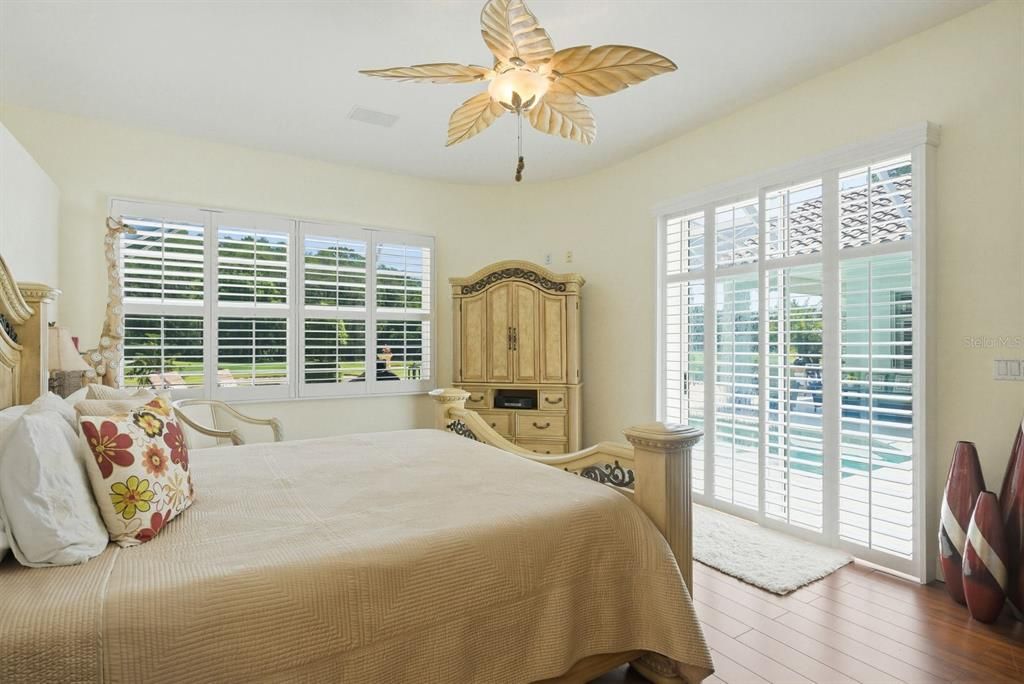 Active With Contract: $949,900 (4 beds, 4 baths, 3294 Square Feet)