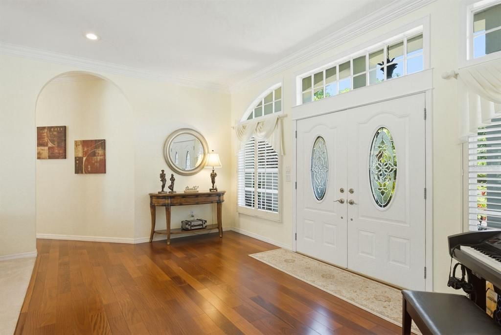 Active With Contract: $949,900 (4 beds, 4 baths, 3294 Square Feet)