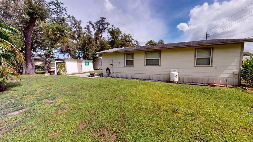 For Sale: $219,900 (3 beds, 1 baths, 1226 Square Feet)