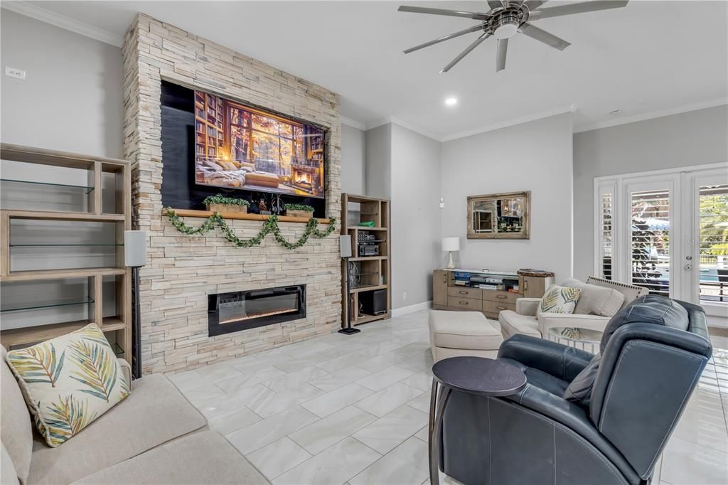 For Sale: $1,089,999 (3 beds, 2 baths, 3034 Square Feet)