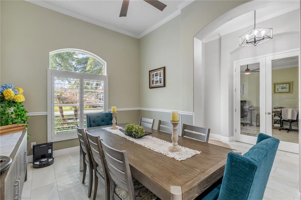 For Sale: $1,089,999 (3 beds, 2 baths, 3034 Square Feet)