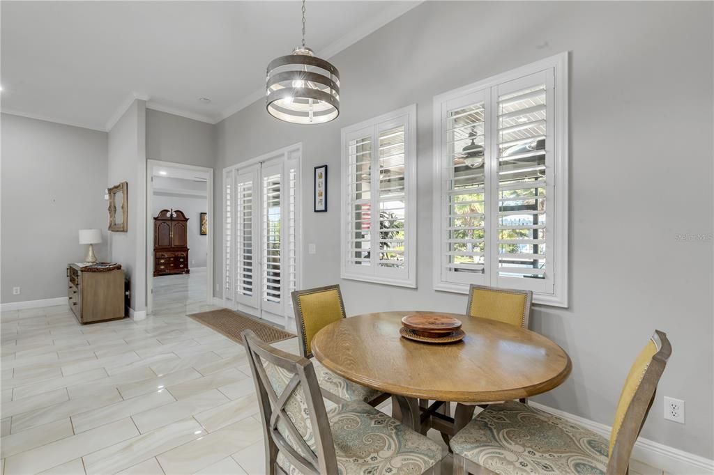 For Sale: $1,089,999 (3 beds, 2 baths, 3034 Square Feet)