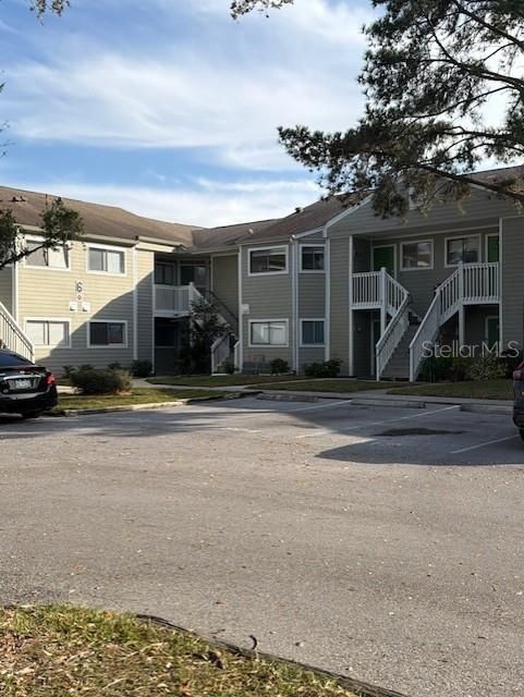 For Rent: $1,525 (1 beds, 1 baths, 755 Square Feet)