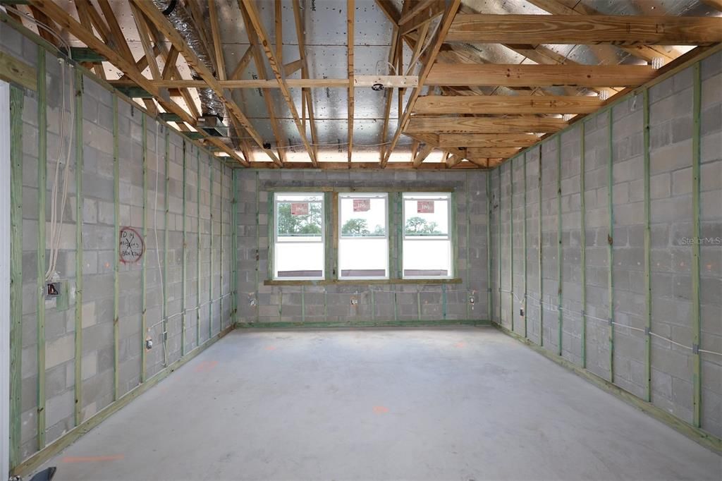 For Sale: $980,526 (5 beds, 4 baths, 3984 Square Feet)