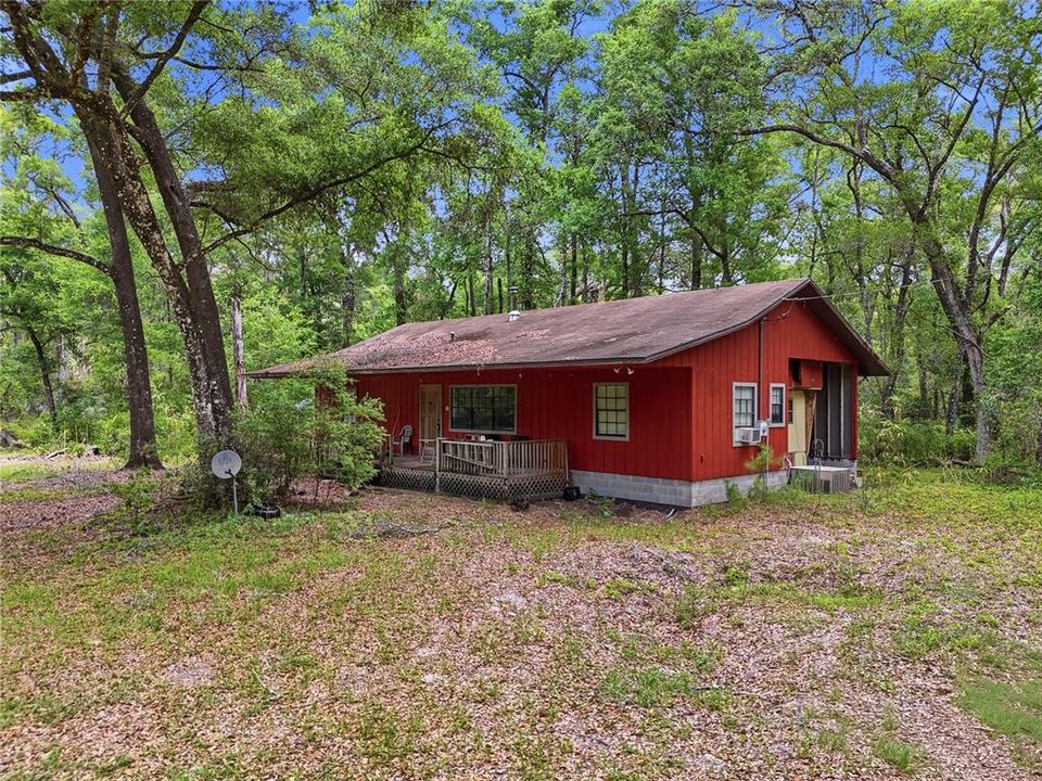 На продажу: $175,000 (4.99 acres)