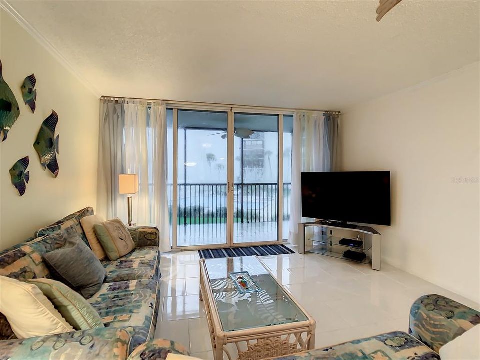 В аренду: $3,200 (2 спален, 2 ванн, 1025 Квадратных фут)
