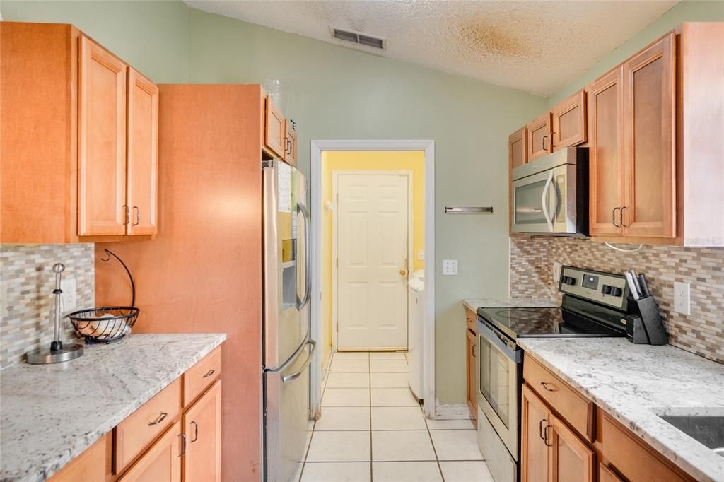 Active With Contract: $335,000 (4 beds, 2 baths, 1758 Square Feet)