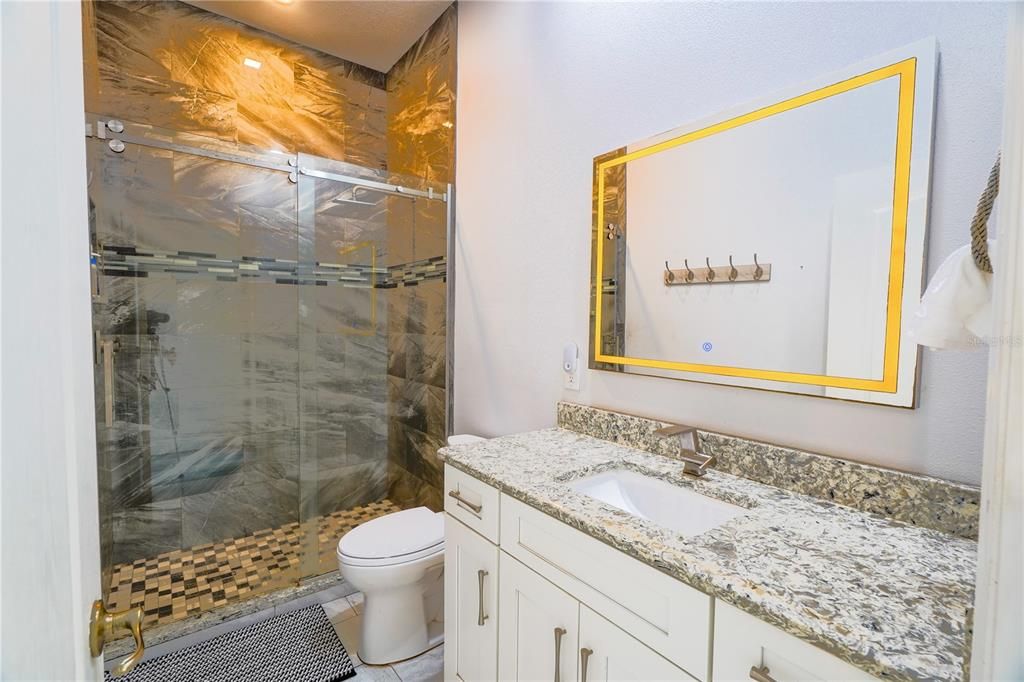 На продажу: $799,000 (4 спален, 2 ванн, 2466 Квадратных фут)