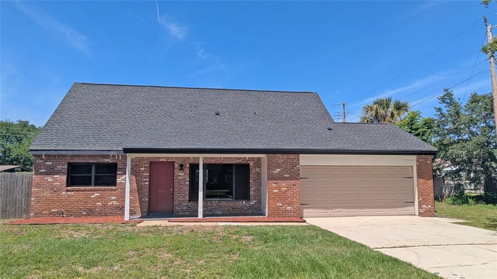For Sale: $375,000 (4 beds, 2 baths, 1666 Square Feet)