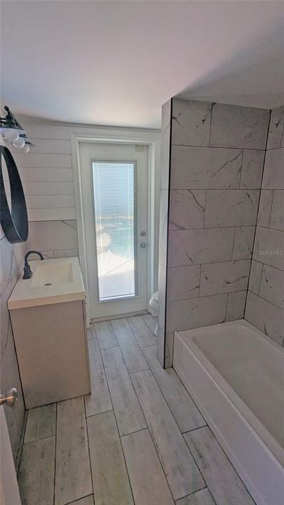 For Sale: $375,000 (4 beds, 2 baths, 1666 Square Feet)