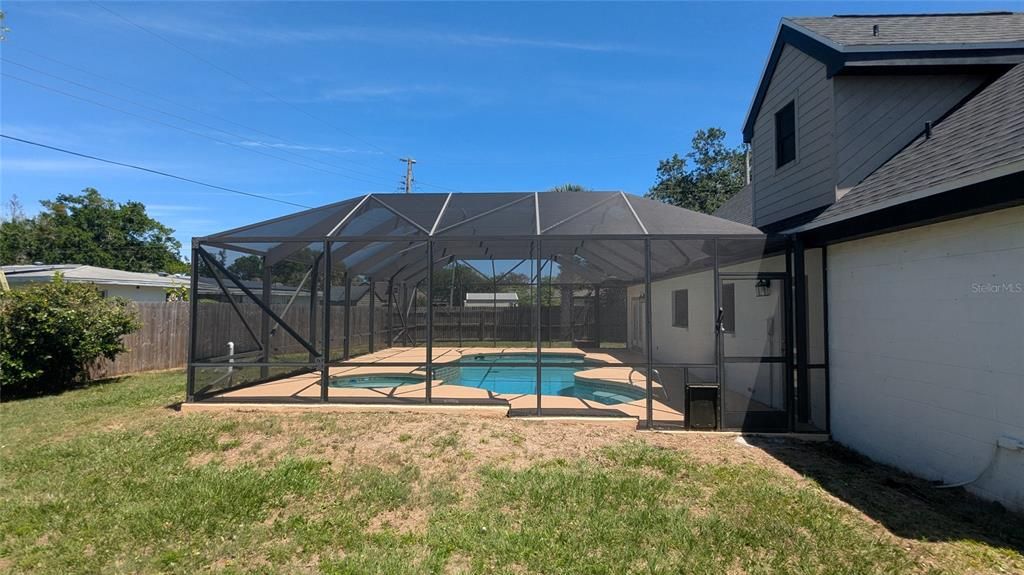 For Sale: $375,000 (4 beds, 2 baths, 1666 Square Feet)