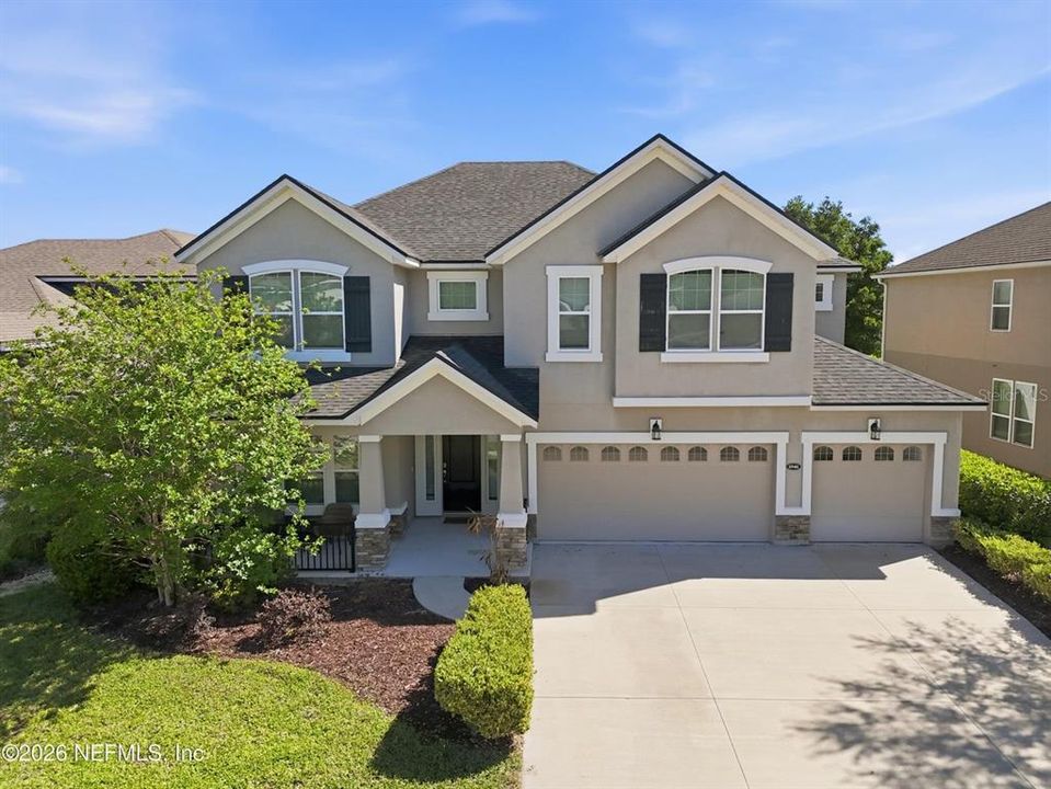 For Sale: $680,000 (5 beds, 4 baths, 3644 Square Feet)