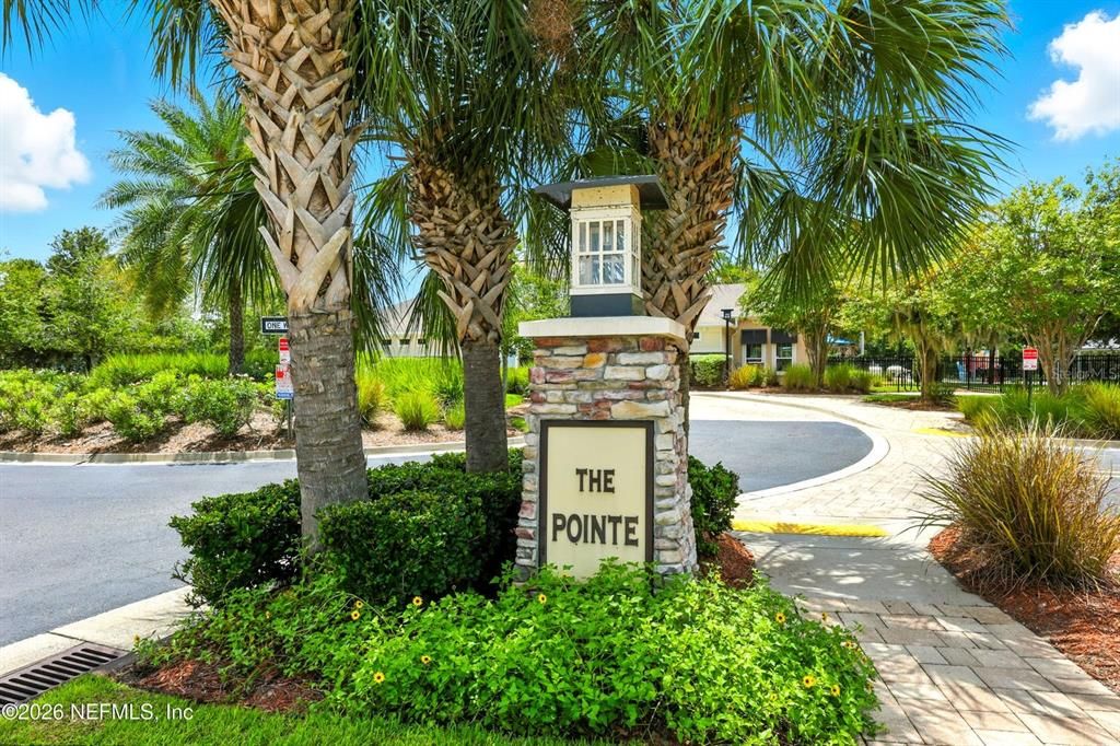 For Sale: $680,000 (5 beds, 4 baths, 3644 Square Feet)