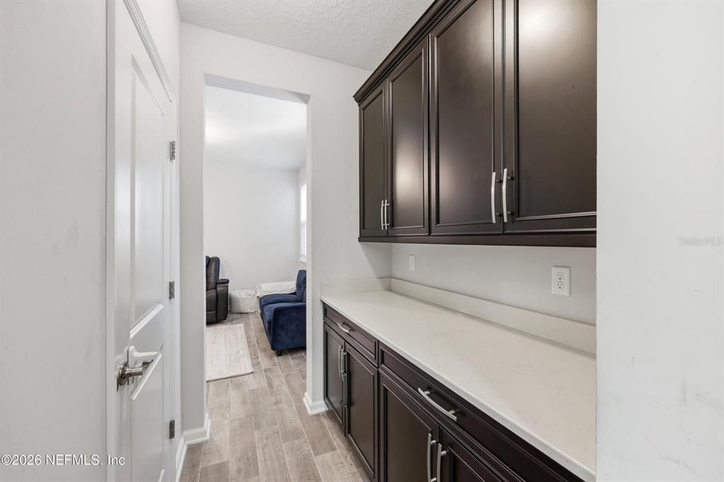 For Sale: $680,000 (5 beds, 4 baths, 3644 Square Feet)