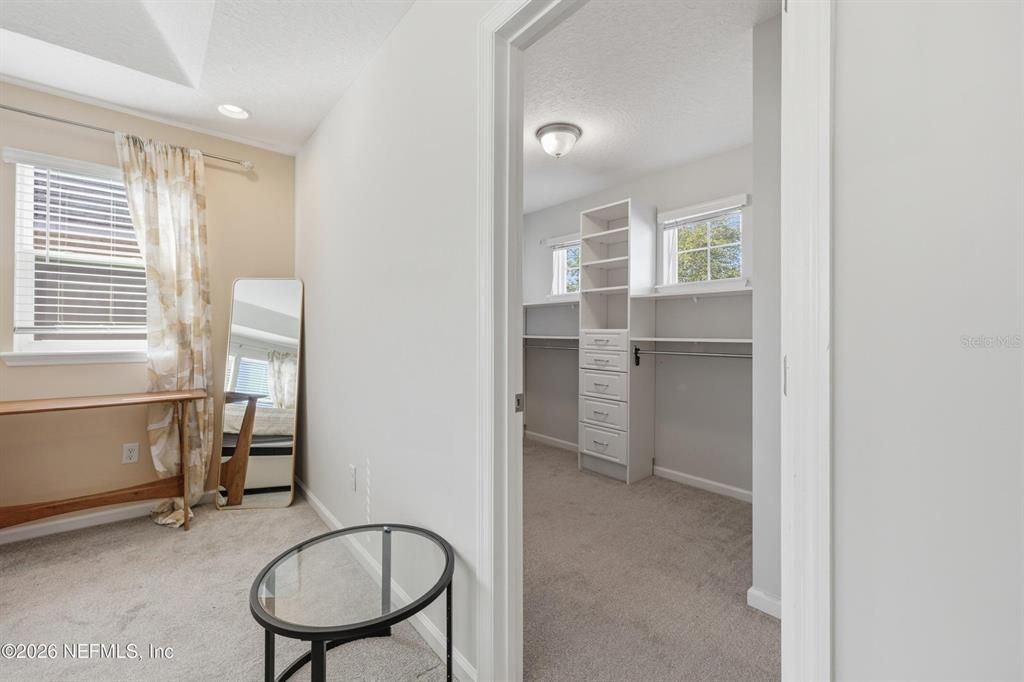 For Sale: $680,000 (5 beds, 4 baths, 3644 Square Feet)