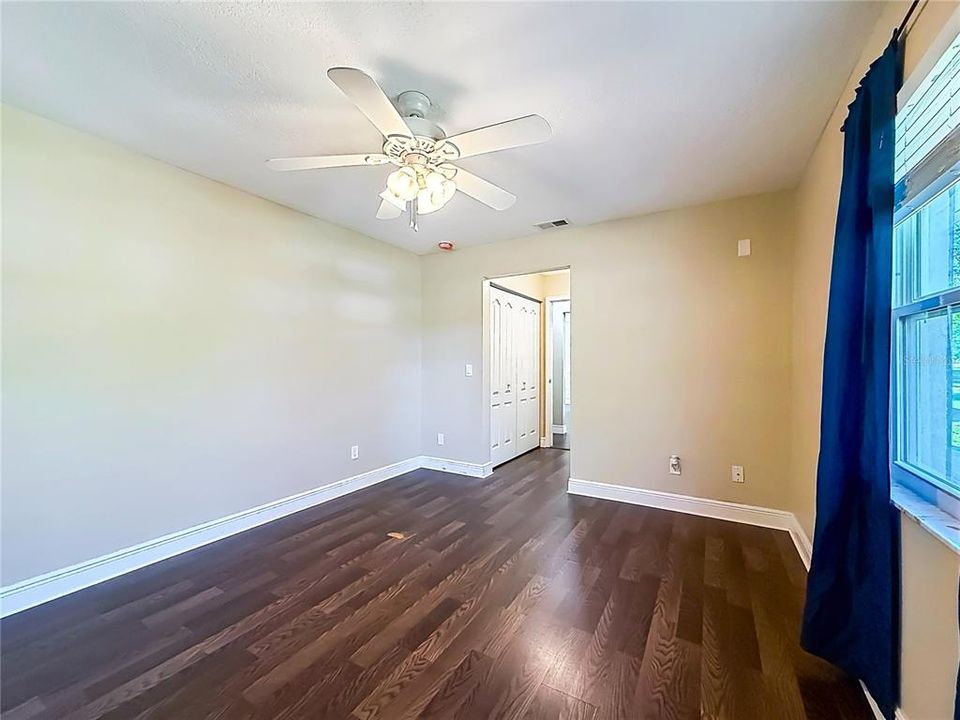 En Venta: $369,900 (3 camas, 2 baños, 1598 Pies cuadrados)