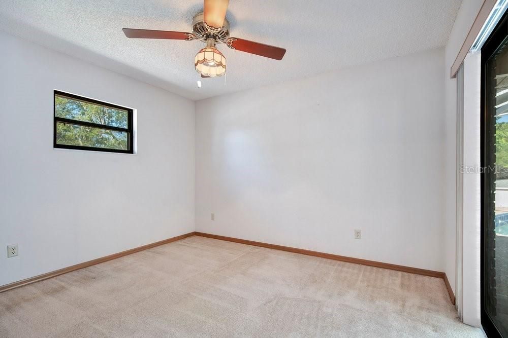Active With Contract: $339,900 (3 beds, 2 baths, 1748 Square Feet)