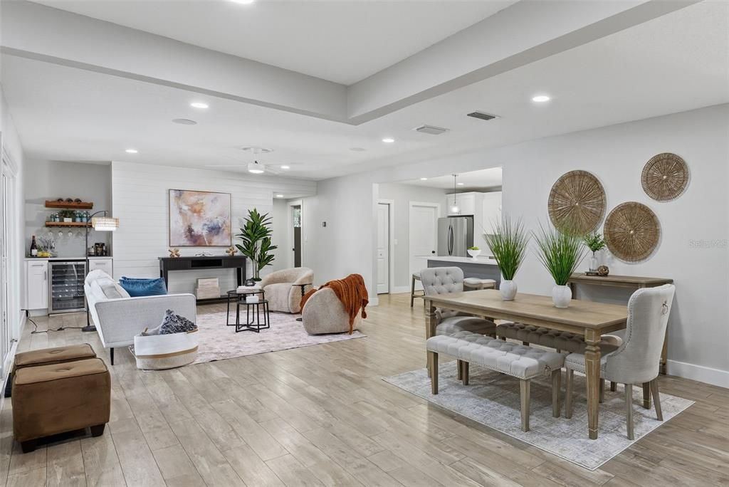 Active With Contract: $4,200 (3 beds, 2 baths, 2471 Square Feet)