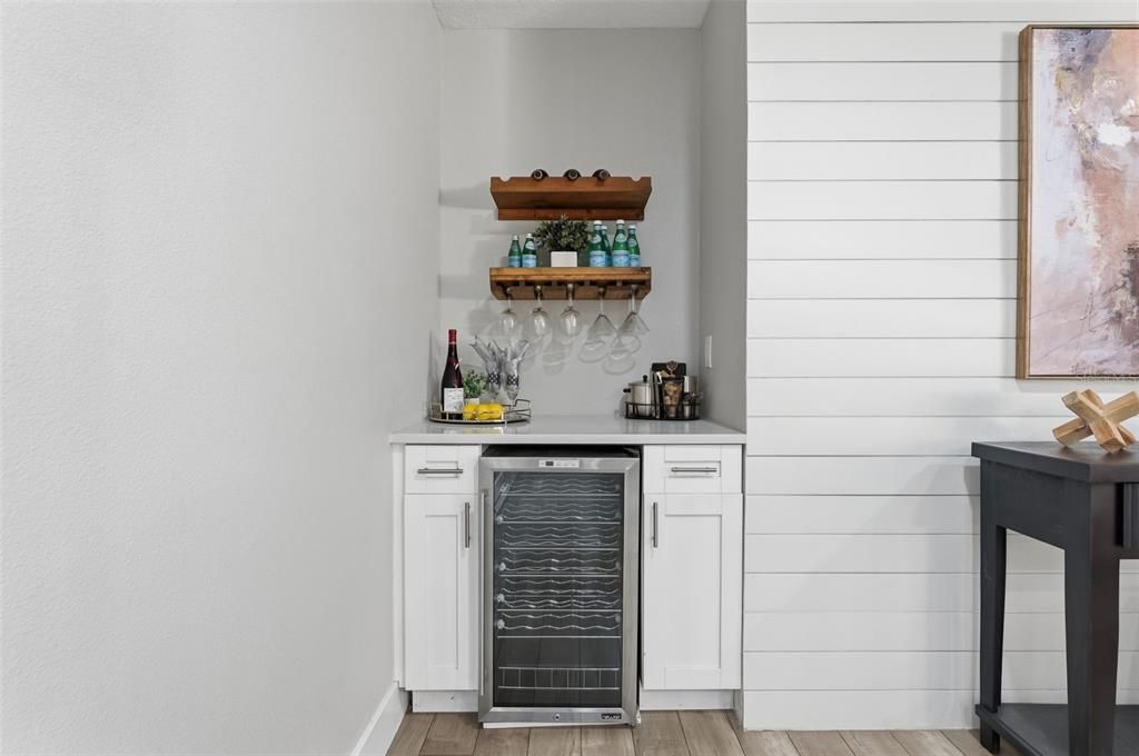 Active With Contract: $4,200 (3 beds, 2 baths, 2471 Square Feet)