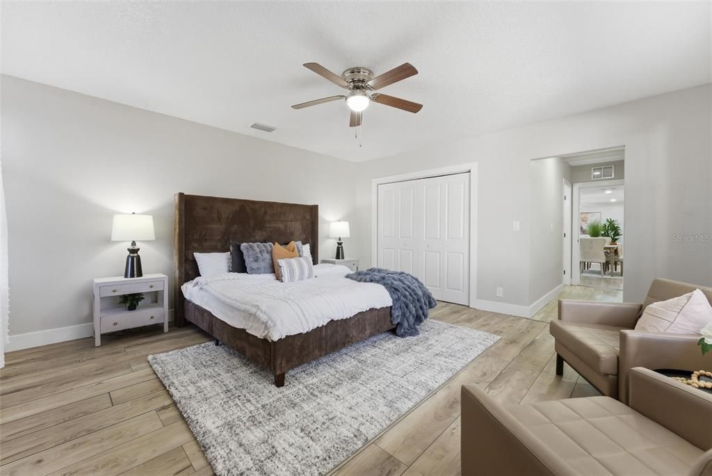 Active With Contract: $4,200 (3 beds, 2 baths, 2471 Square Feet)