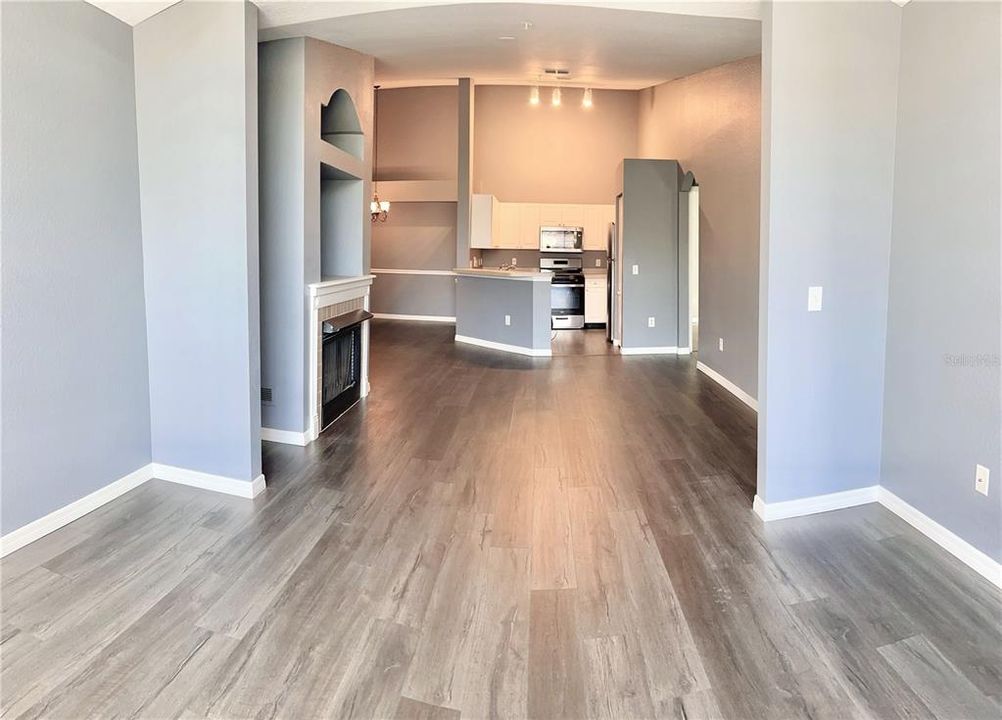 For Rent: $2,450 (4 beds, 2 baths, 1610 Square Feet)