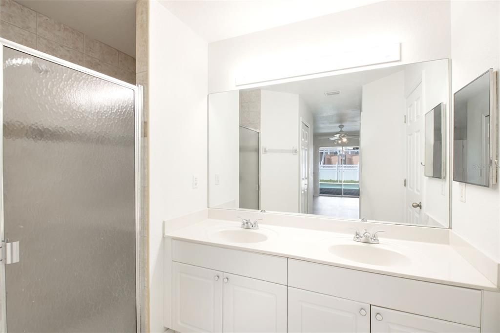 En Venta: $400,000 (3 camas, 2 baños, 1529 Pies cuadrados)