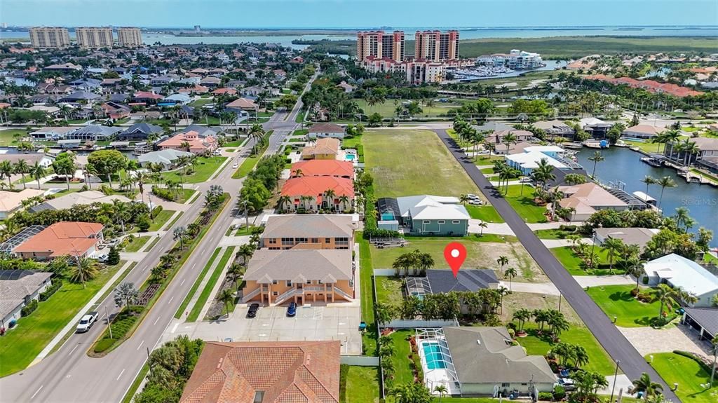 En Venta: $400,000 (3 camas, 2 baños, 1529 Pies cuadrados)