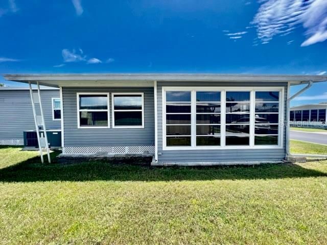 На продажу: $89,000 (2 спален, 2 ванн, 792 Квадратных фут)