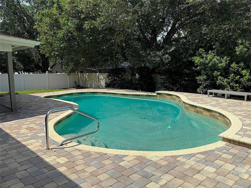 For Sale: $649,900 (4 beds, 2 baths, 2636 Square Feet)