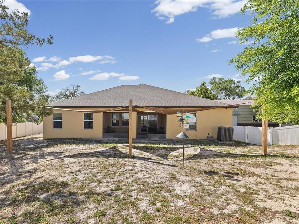 Active With Contract: $450,000 (4 beds, 3 baths, 2428 Square Feet)