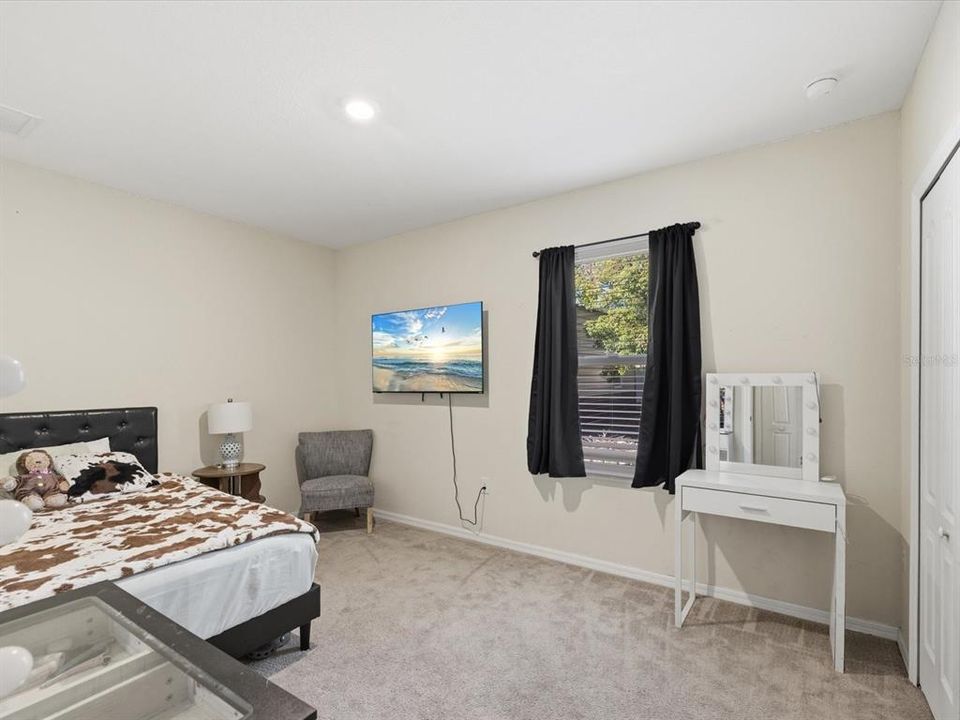 Active With Contract: $450,000 (4 beds, 3 baths, 2428 Square Feet)
