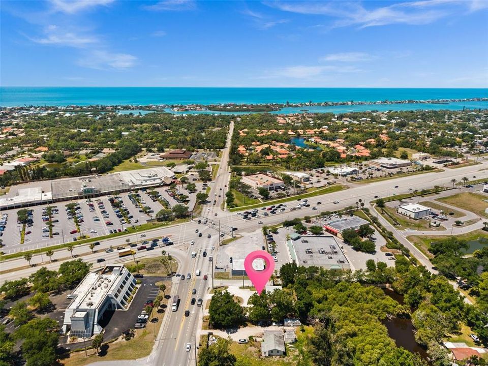 For Sale: $550,000 (0 beds, 0 baths, 1104 Square Feet)