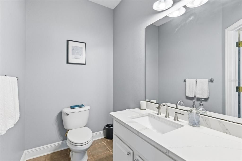 Под контрактом: $940,000 (5 спален, 4 ванн, 4424 Квадратных фут)