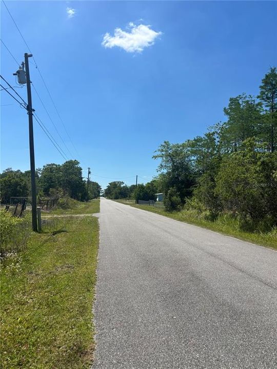 待售: $140,000 (1.85 acres)