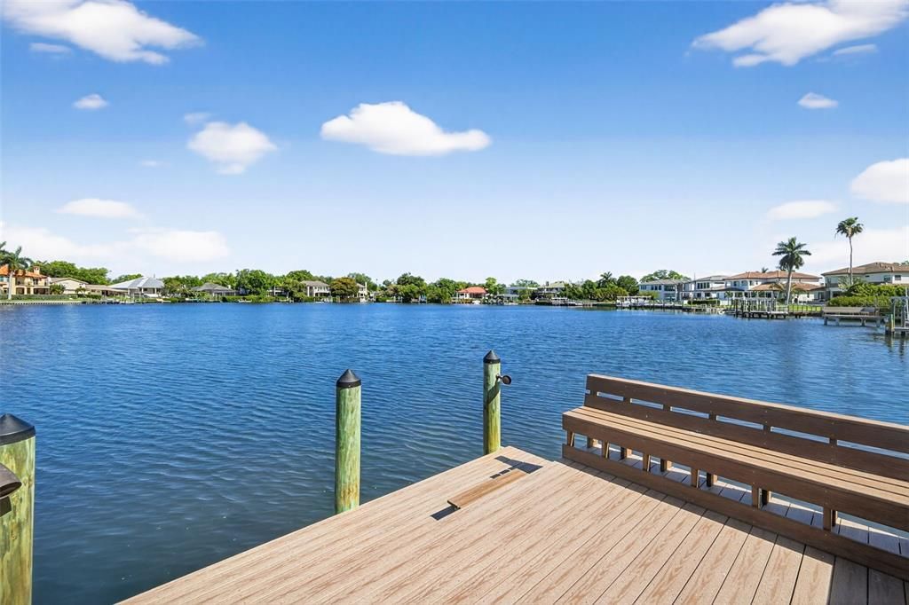 For Sale: $5,895,000 (4 beds, 4 baths, 5310 Square Feet)