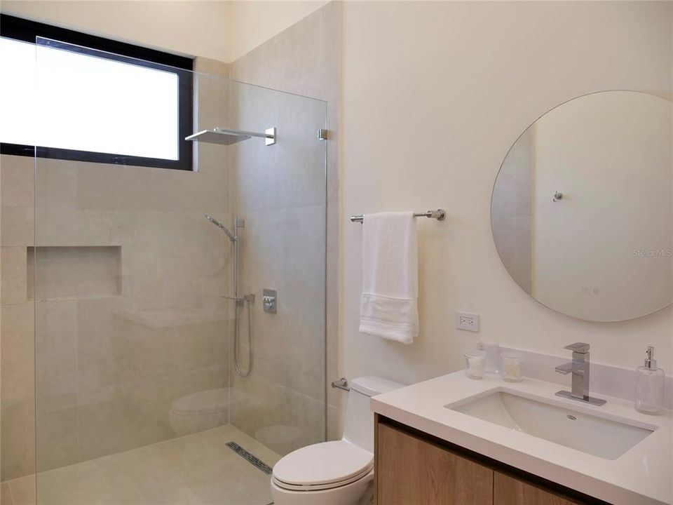 For Sale: $11,500,000 (6 beds, 6 baths, 8300 Square Feet)